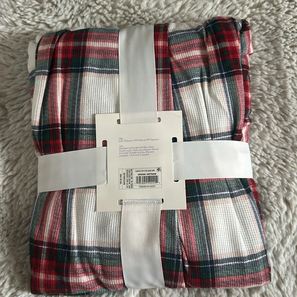 Stars Above plaid 2 piece pajama set.  New. XL - Picture 2 of 2